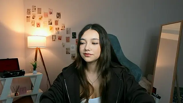 Vexorine online show from March 21, 2026, 7:07 pm