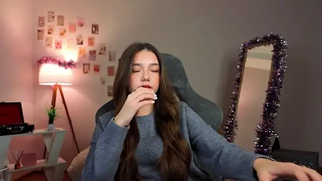 Vexorine online show from January 7, 2026, 7:08 pm