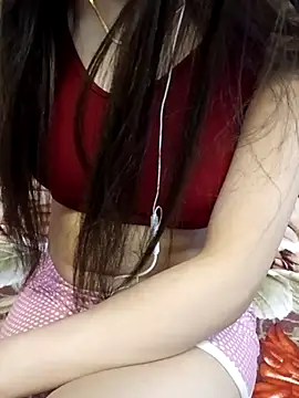 Noraaaax online show from April 16, 2026, 7:25 pm