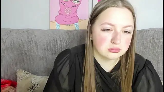 Snapshot of GirlPlayer chatting on November 27, 2025, 8:37 am GirlPlayer online show from November 27, 2025, 8:37 am