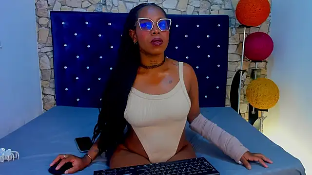 Snapshot of VanesaEbonys chatting on November 20, 2025, 8:20 pm VanesaEbonys online show from November 20, 2025, 8:20 pm