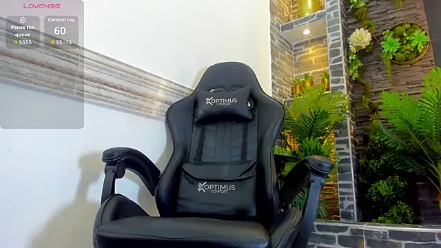 Melanie St4r online show from April 11, 2026, 7:45 am