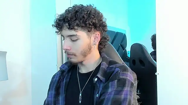 JojoBraando online show from November 29, 2025, 9:04 pm