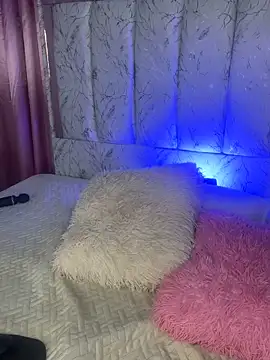 Snapshot of luna-fire chatting on March 2, 2026, 5:08 am luna-fire online show from March 2, 2026, 5:08 am