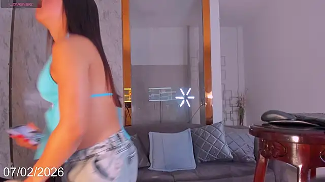 Snapshot of MafeArias23 chatting on February 7, 2026, 1:08 pm MafeArias23 online show from February 7, 2026, 1:08 pm