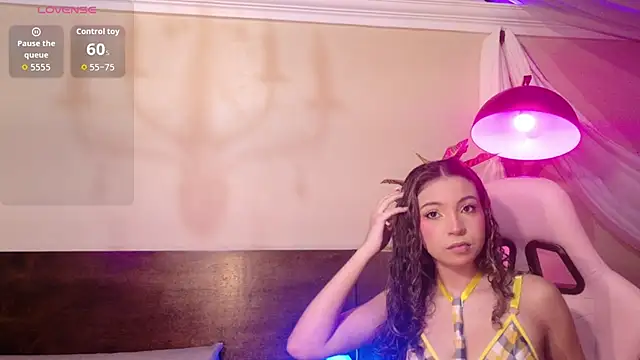 Snapshot of Kaaory chatting on February 27, 2026, 4:51 pm Kaaory online show from February 27, 2026, 4:51 pm