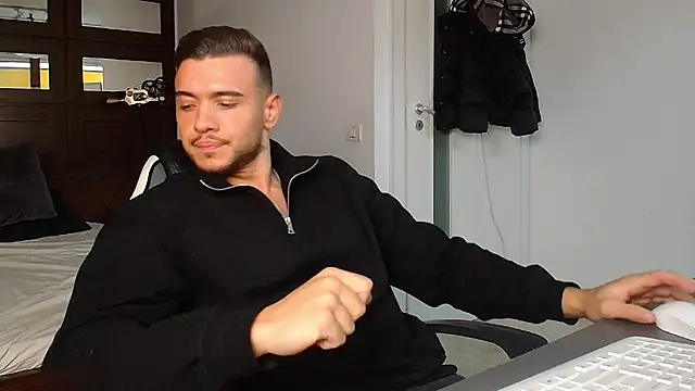 ElijahThorne online show from January 15, 2026, 6:28 am