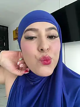 Snapshot of Zahida_7 chatting on March 4, 2026, 9:22 pm Zahida 7 online show from March 4, 2026, 9:22 pm