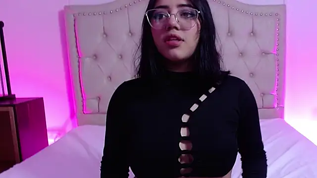 Snapshot of Lia_Lean chatting on November 29, 2025, 11:32 am Lia Lean online show from November 29, 2025, 11:32 am