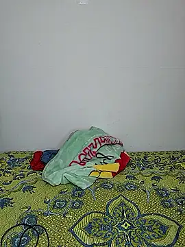 mila curvy online show from January 13, 2026, 5:55 am