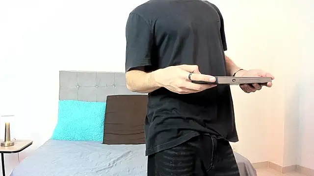 eren jeager online show from January 9, 2026, 8:16 pm