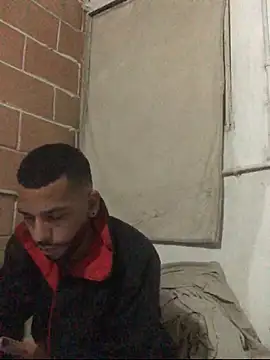 Snapshot of Winrar69 chatting on November 23, 2025, 12:53 am Winrar69 online show from November 23, 2025, 12:53 am