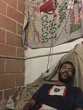 Snapshot of Winrar69 chatting on November 22, 2025, 6:12 am Winrar69 online show from November 22, 2025, 6:12 am