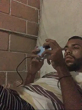 Snapshot of Winrar69 chatting on November 26, 2025, 4:45 am Winrar69 online show from November 26, 2025, 4:45 am