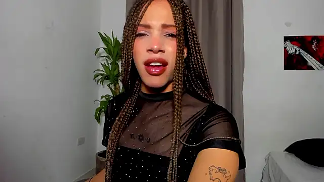 Catty Noir online show from February 2, 2026, 9:47 pm