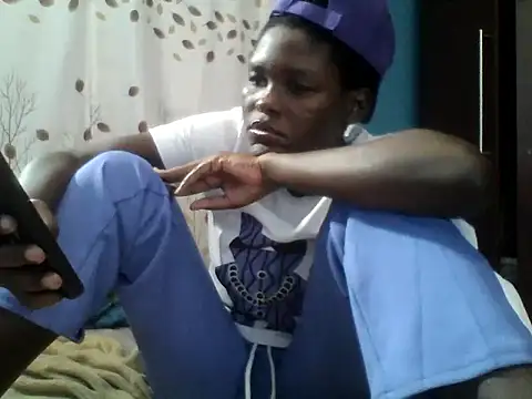 VirginPrincess06 online show from February 5, 2026, 11:44 pm