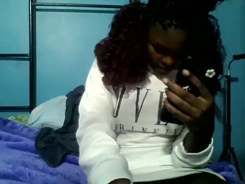 VirginPrincess06 online show from March 12, 2026, 10:19 am