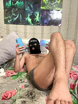 Snapshot of SanjarKZ chatting on December 17, 2025, 2:22 pm SanjarKZ online show from December 17, 2025, 2:22 pm