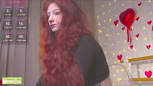 caty cuddly online show from February 11, 2026, 9:36 pm