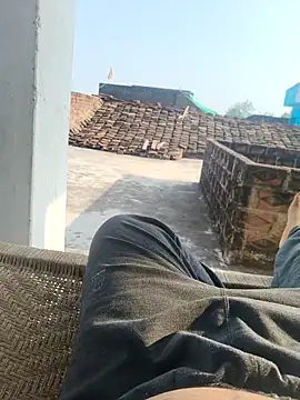 Snapshot of apka_rockstarr chatting on November 26, 2025, 3:50 am apka rockstarr online show from November 26, 2025, 3:50 am