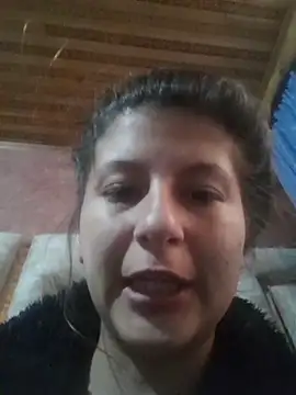 AnaMaria-12 online show from December 4, 2025, 7:13 pm