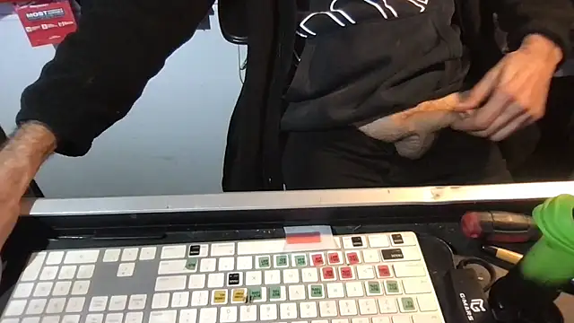 SinlessFreedom7 online show from February 3, 2026, 6:22 am