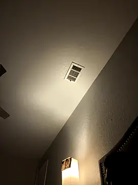 Snapshot of _brixt chatting on November 21, 2025, 8:24 am brixt online show from November 21, 2025, 8:24 am