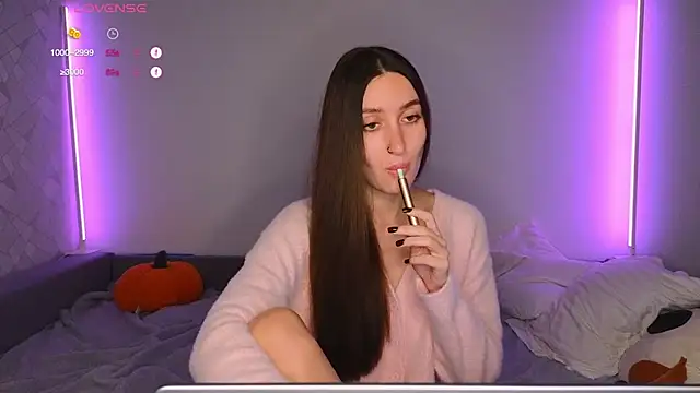 Snapshot of KikkyMi chatting on November 29, 2025, 8:20 pm KikkyMi online show from November 29, 2025, 8:20 pm