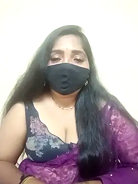 Snapshot of Soni-queen chatting on December 1, 2025, 5:30 am Soni-queen online show from December 1, 2025, 5:30 am