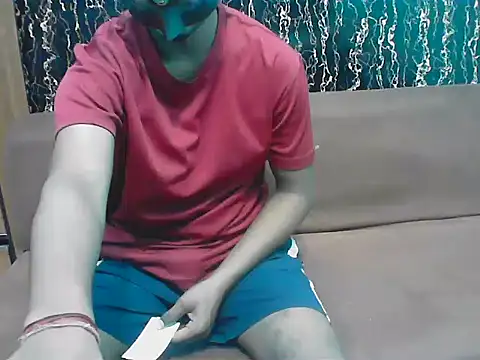 hello baby01 online show from March 12, 2026, 4:55 pm