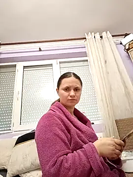 Snapshot of stropinela23 chatting on March 8, 2026, 8:39 am stropinela23 online show from March 8, 2026, 8:39 am