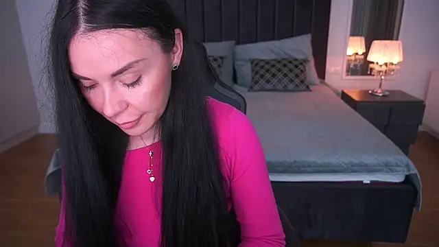 BlackSilkQueen online show from December 5, 2025, 2:04 pm