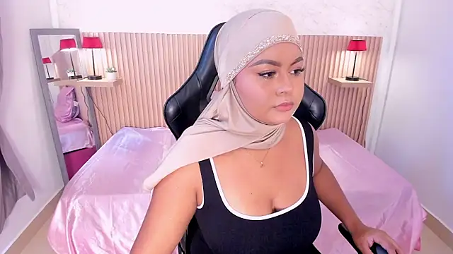 Snapshot of jasmyne_anbar chatting on February 7, 2026, 9:12 pm jasmyne anbar online show from February 7, 2026, 9:12 pm