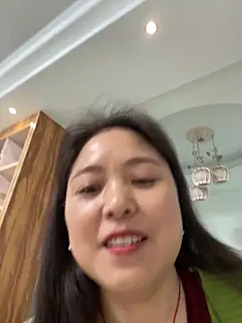 tianwei2567 online show from April 15, 2026, 2:06 am