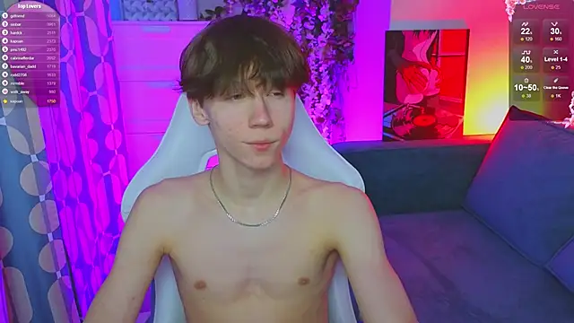 cuMte boy online show from March 16, 2026, 1:02 am