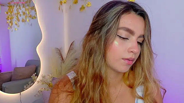 Snapshot of Ambar_Carter chatting on March 3, 2026, 6:48 pm Ambar Carter online show from March 3, 2026, 6:48 pm