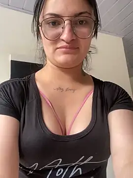 Samantha VF online show from December 4, 2025, 8:08 pm