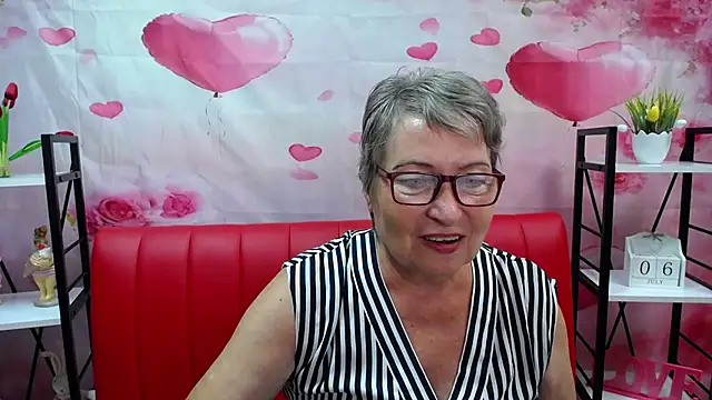 OlgaLuck online show from July 6, 2026, 5:14 am