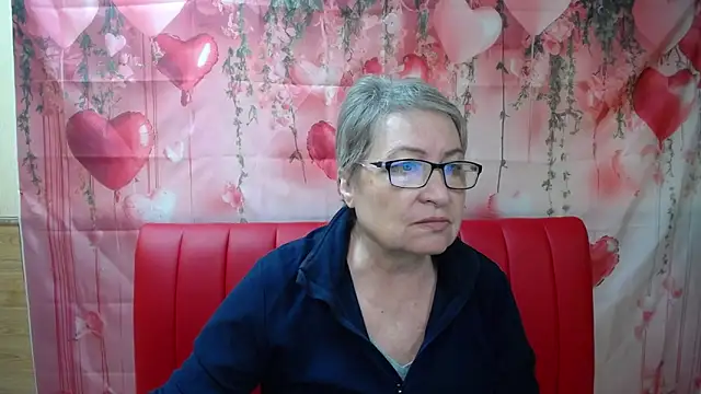 OlgaLuck online show from April 10, 2026, 5:58 am