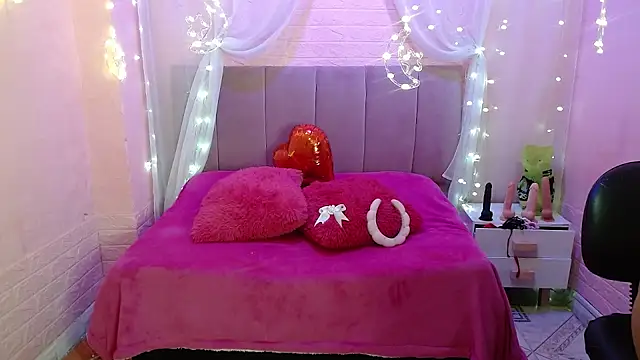 madisson 768 online show from March 25, 2026, 1:21 pm