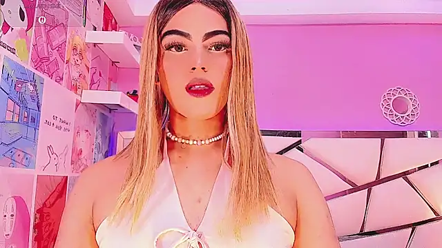 Snapshot of DaleskaSanchez chatting on February 23, 2026, 8:42 pm DaleskaSanchez online show from February 23, 2026, 8:42 pm