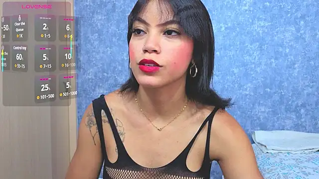 Malia fox online show from April 11, 2026, 6:22 pm