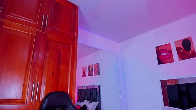 Snapshot of ValeryTs1 chatting on February 14, 2026, 5:57 pm ValeryTs1 online show from February 14, 2026, 5:57 pm