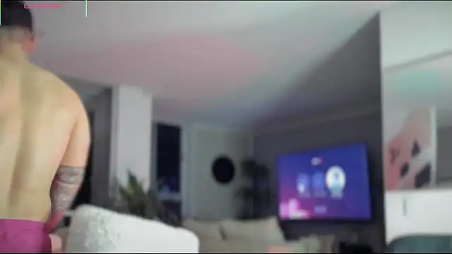 Valenthino Salvatore online show from February 7, 2026, 3:03 am