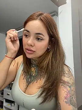 Snapshot of ErosXXXAfrodita chatting on April 9, 2026, 12:23 am ErosXXXAfrodita online show from April 9, 2026, 12:23 am