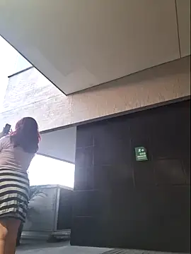 Eveeelyn25 online show from April 11, 2026, 11:08 pm