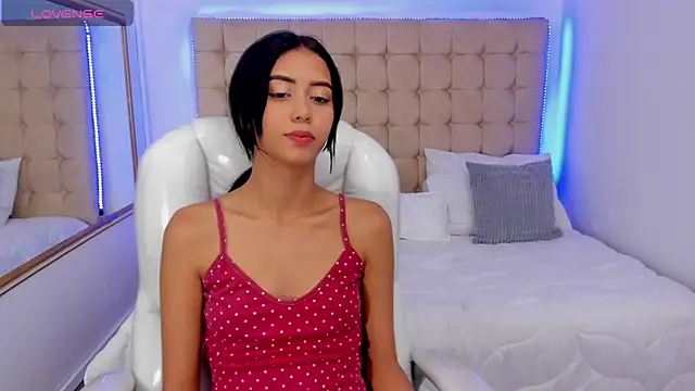 Gemma19  online show from November 27, 2025, 12:22 am