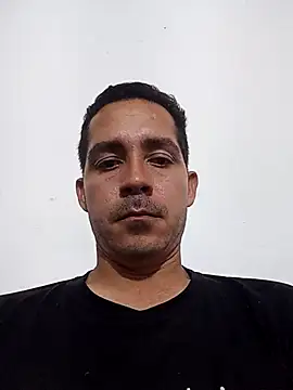 Logan hetero1 online show from November 28, 2025, 4:45 am