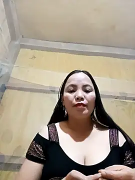 Snapshot of Tisami-suca chatting on December 15, 2025, 12:11 pm Tisami-suca online show from December 15, 2025, 12:11 pm