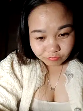 Snapshot of One-two22 chatting on November 28, 2025, 1:11 pm One-two22 online show from November 28, 2025, 1:11 pm